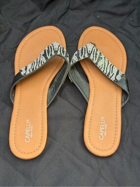 Capelli New York Zebra Rhinestone Thong Sandals Flip Flops Size 11